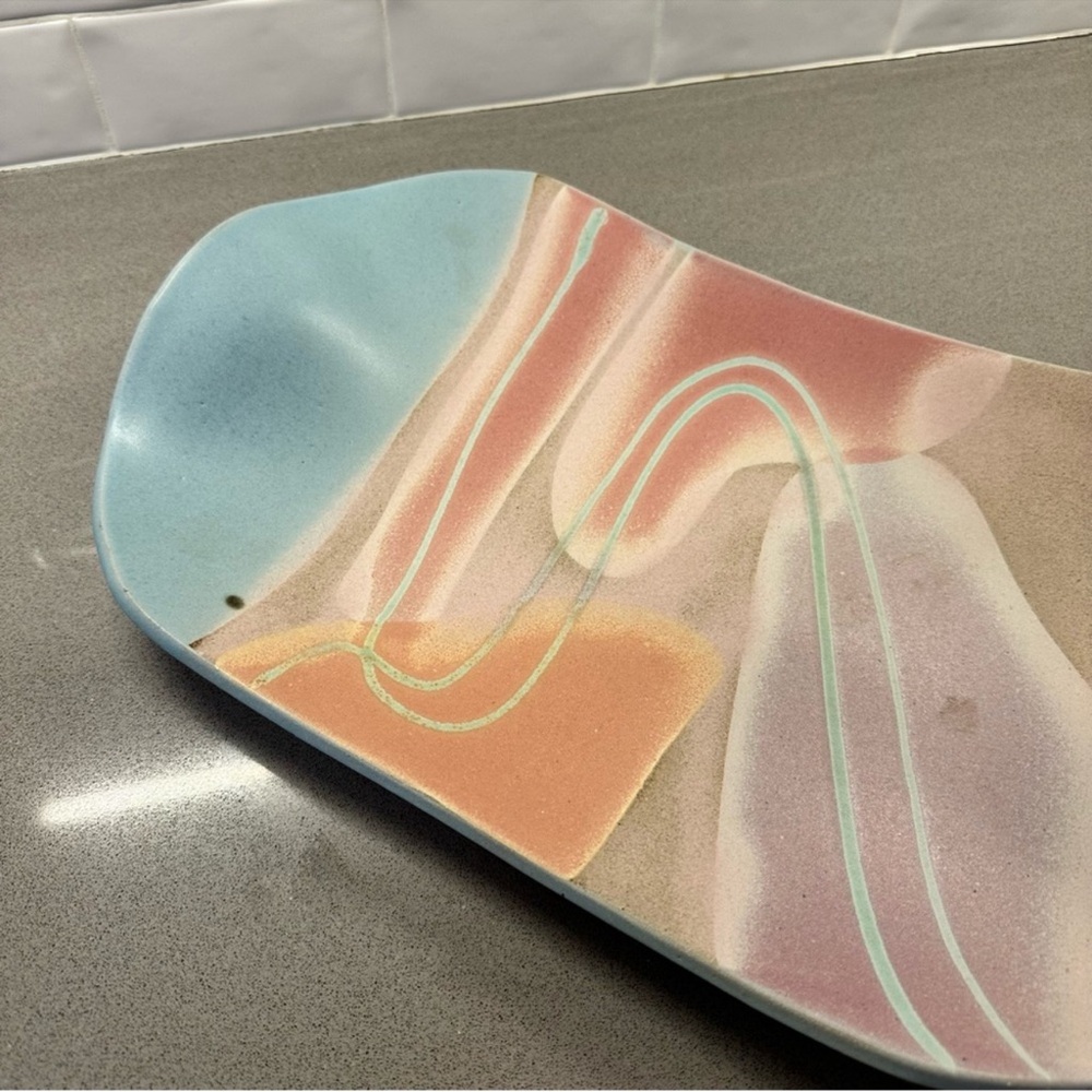 1980s Carol McFarlan Postmodern Ceramic Large Centerpiece Platter 11"x17” - Picture 6 of 10